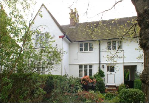 18 Wordsworth Walk